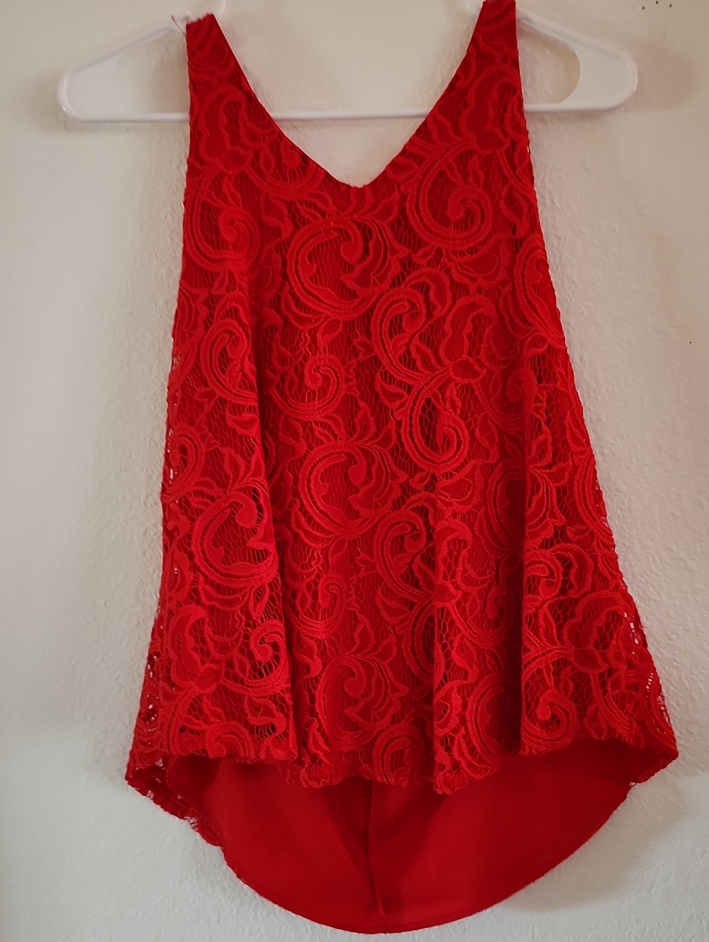 Red Lace V-Neck Women's Tank Top